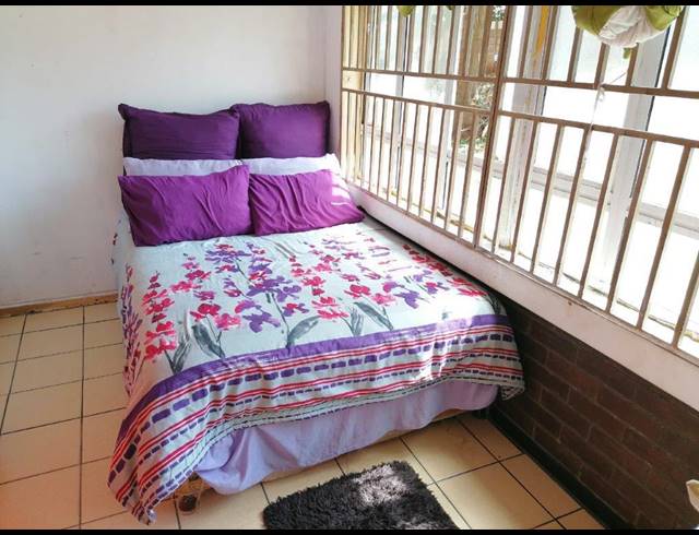 1.5 BEDROOM APARTMENT FOR SALE IN POINT